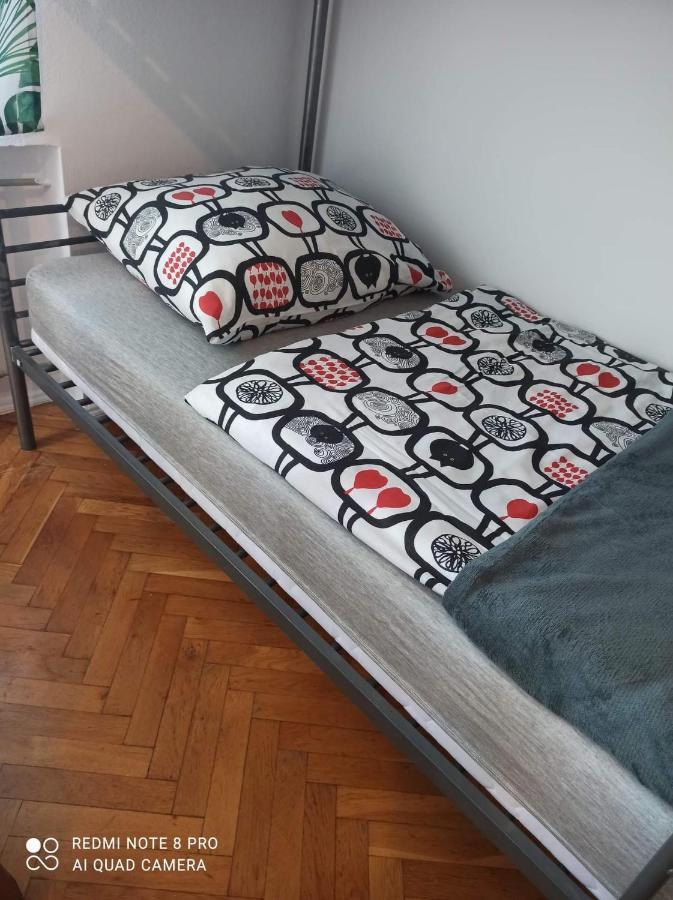 ורשה Bumerang Hostel מראה חיצוני תמונה